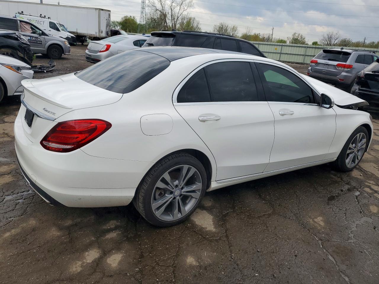 MERCEDES-BENZ C 2017 — 4