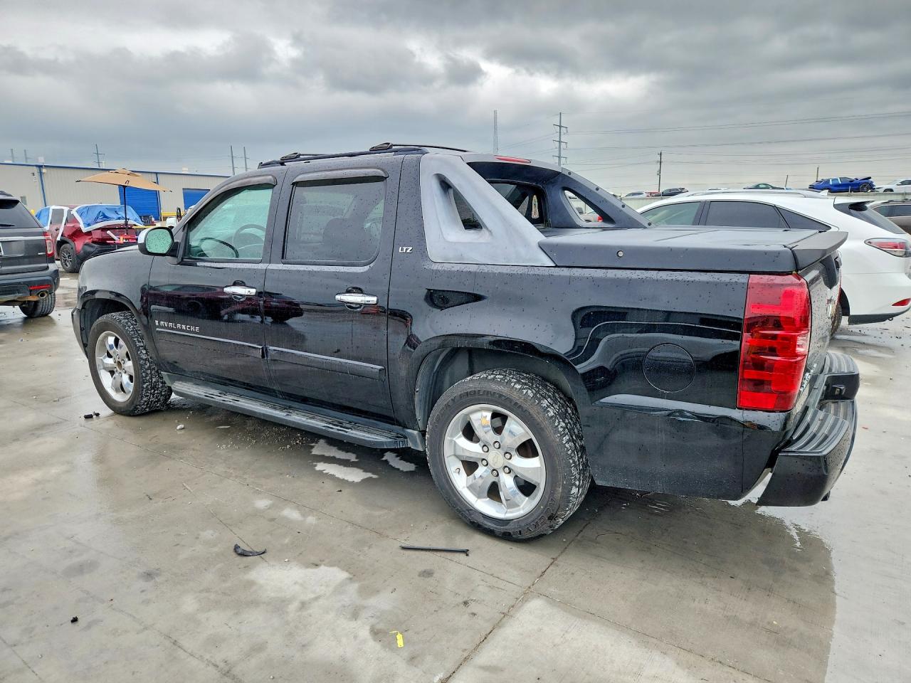 CHEVROLET AVALANCHE 2008 — 3