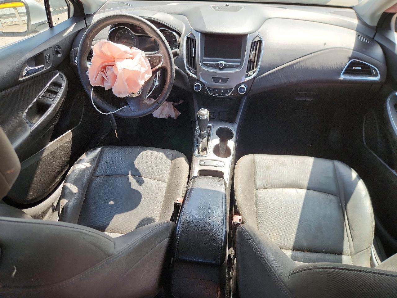 CHEVROLET CRUZE 2019 — 9