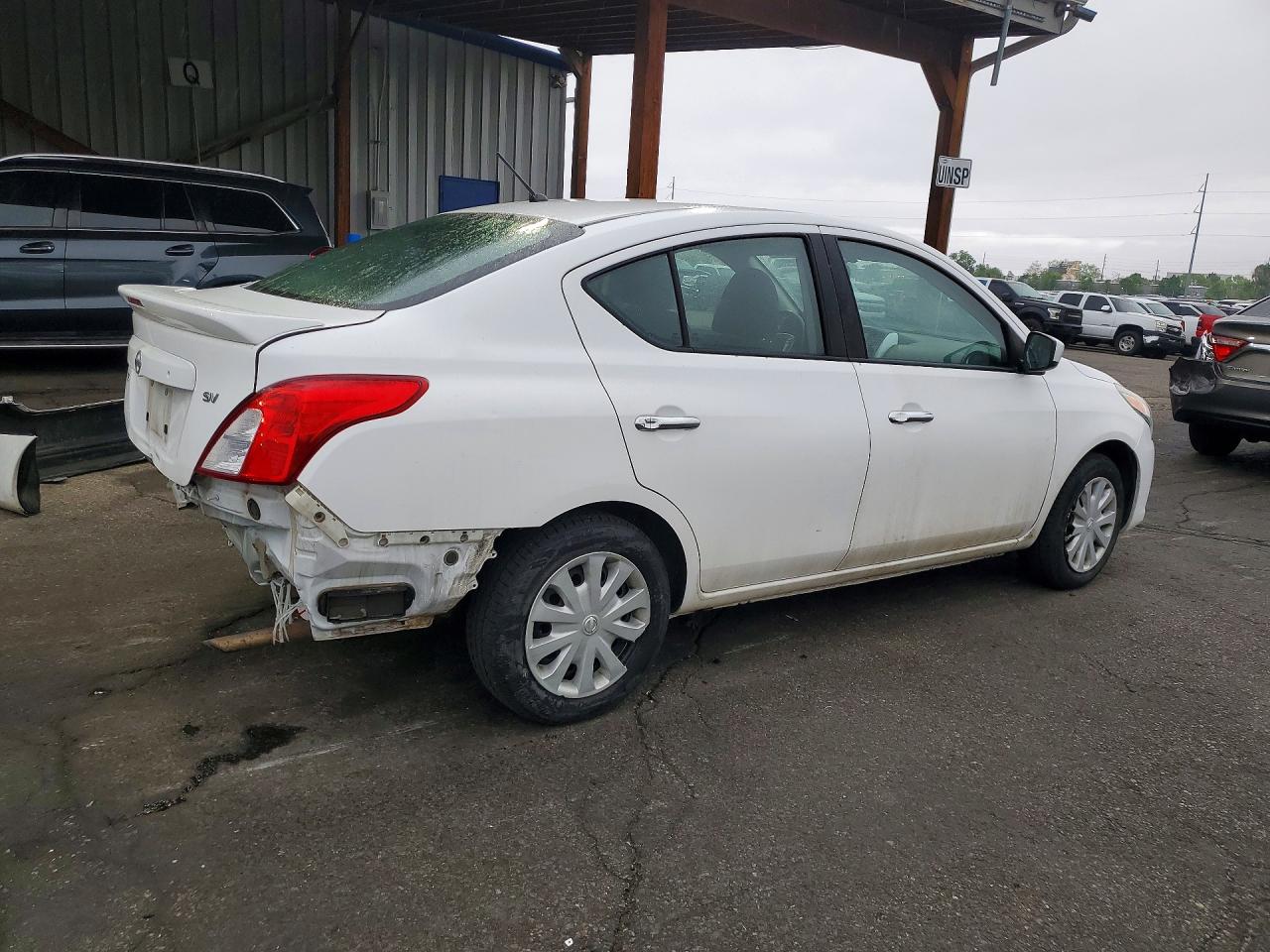 NISSAN VERSA 2017 — 4