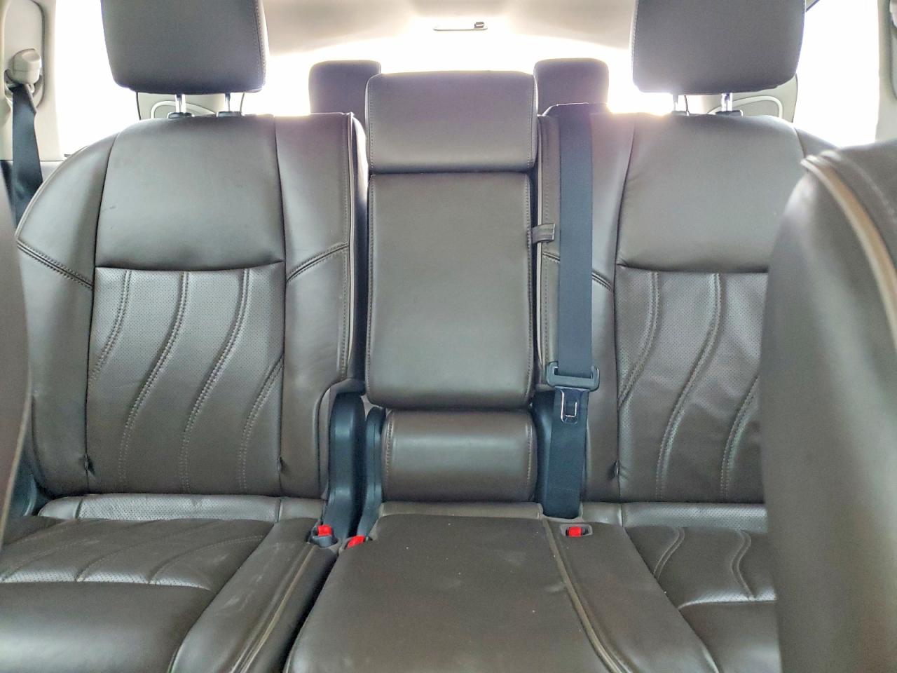 INFINITI QX60 2015 — 11