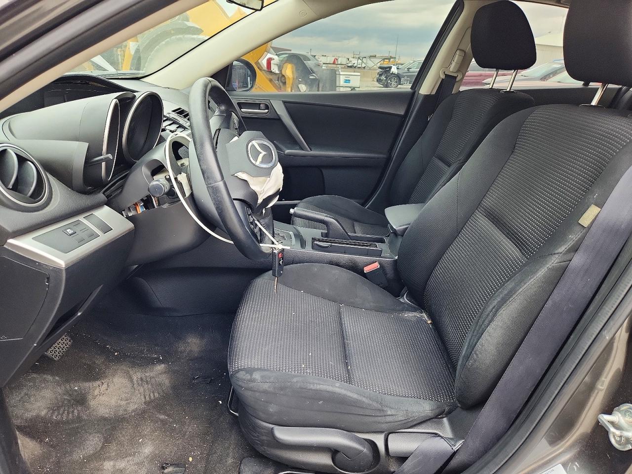 MAZDA 3 2012 — 8