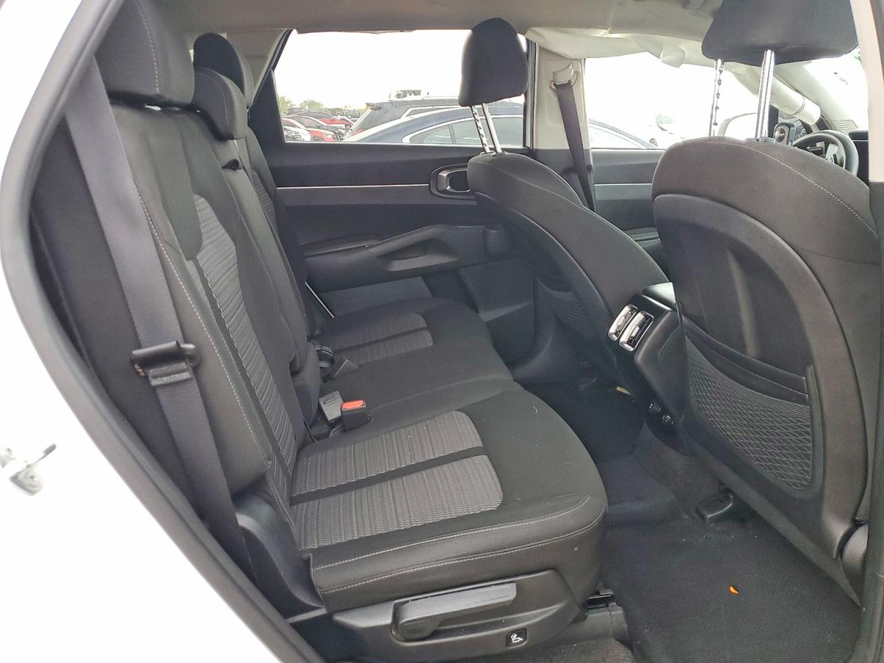 KIA SORENTO 2023 — 11
