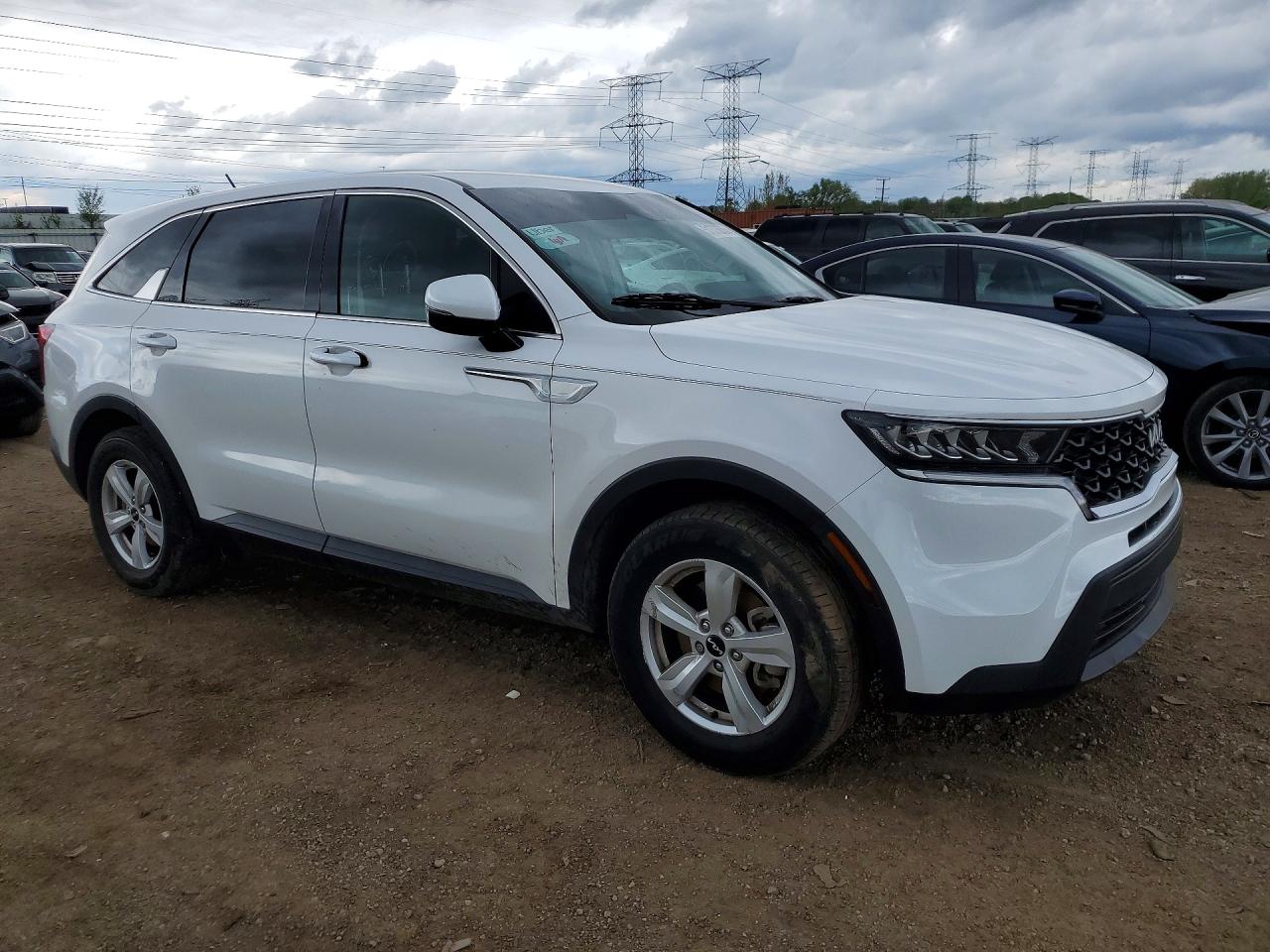KIA SORENTO 2023 — 5