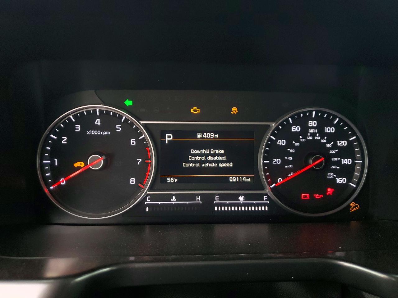 KIA SORENTO 2023 — 10