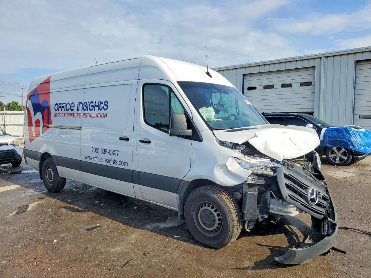 MERCEDES-BENZ SPRINTER 2023 — 2