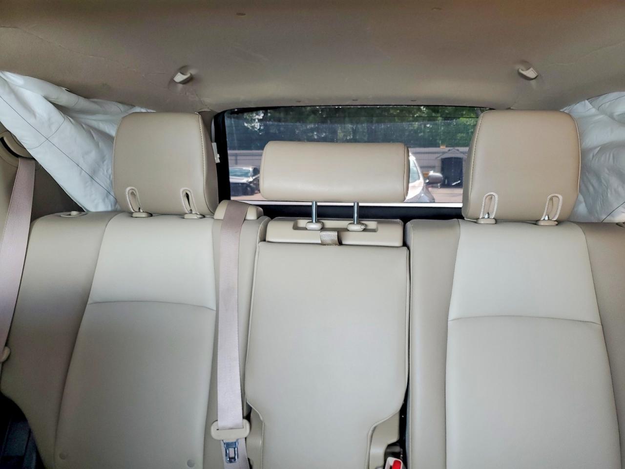 TOYOTA 4RUNNER 2022 — 11