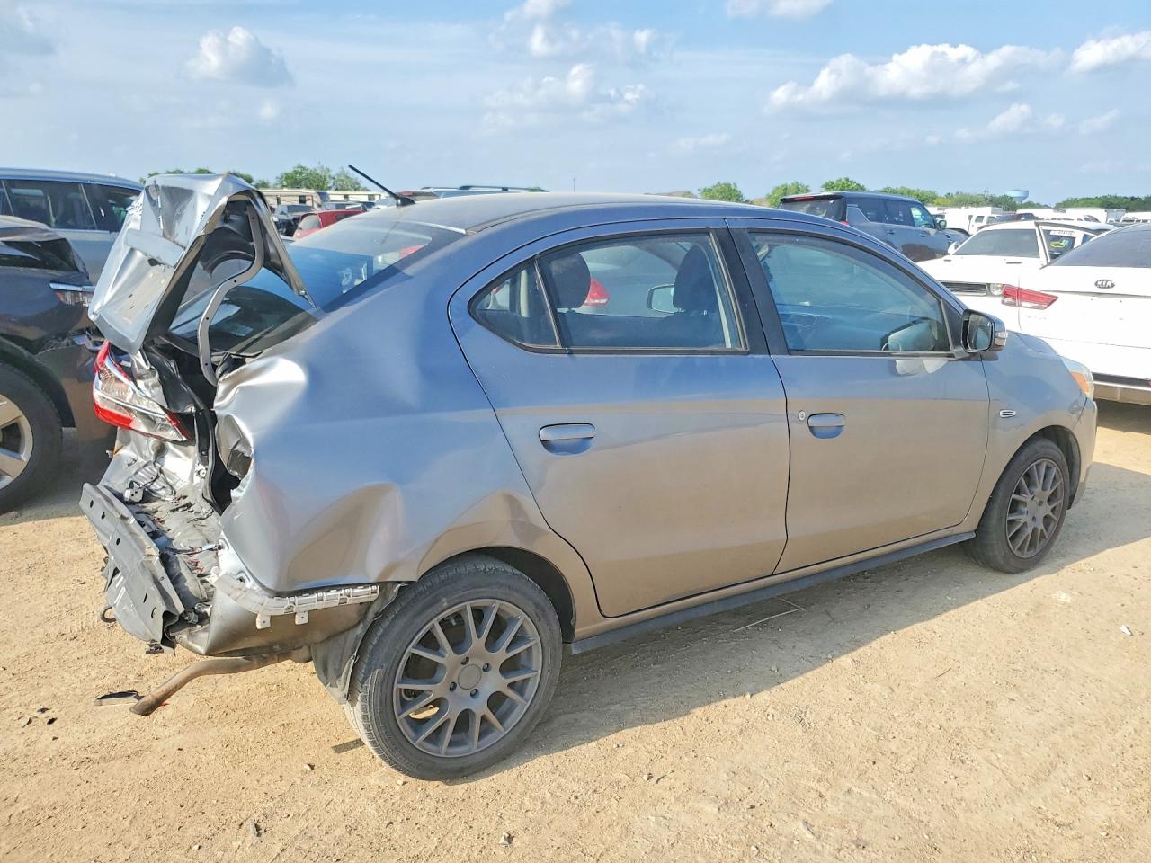 MITSUBISHI MIRAGE 2020 — 4
