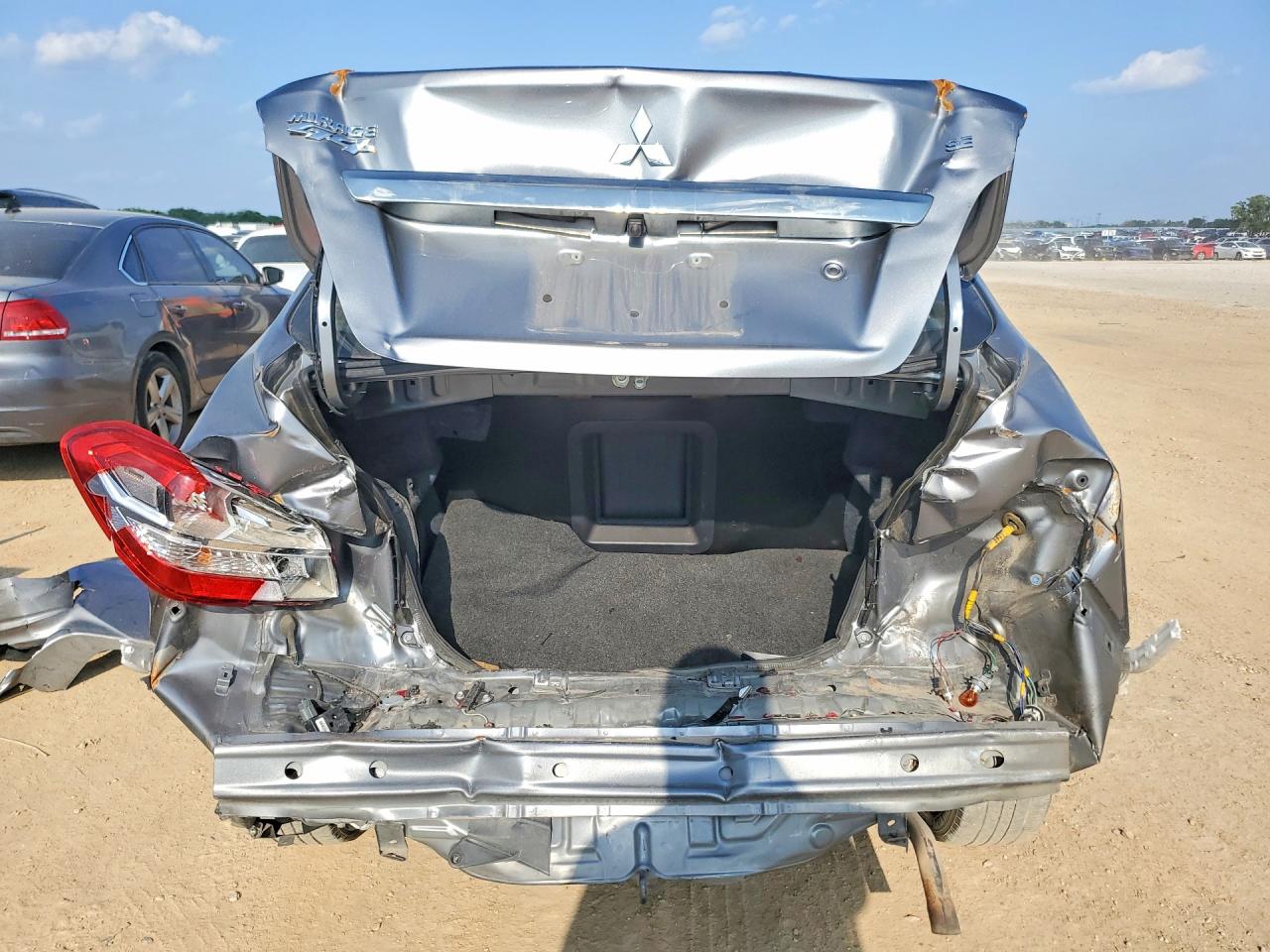 MITSUBISHI MIRAGE 2020 — 7