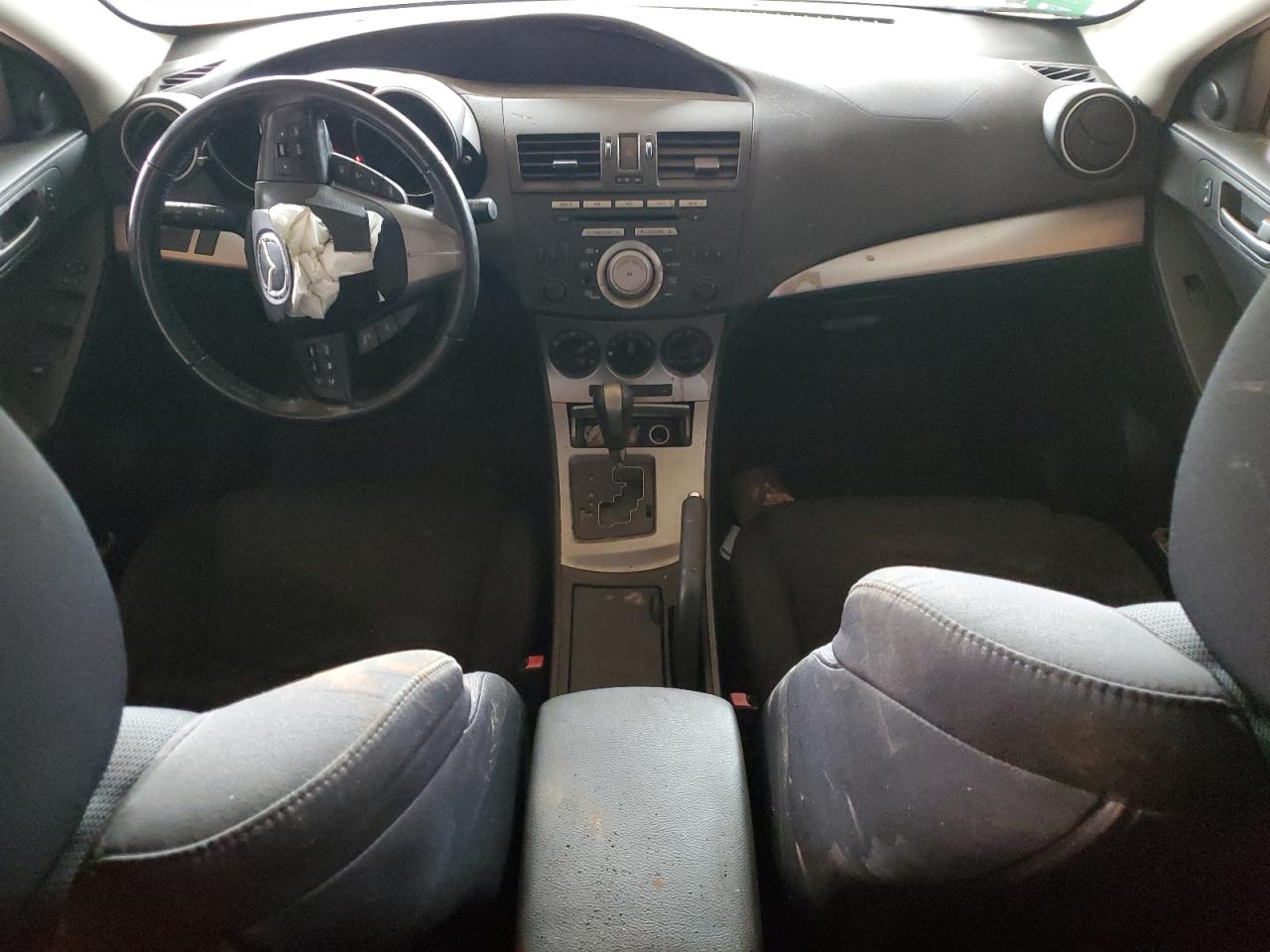 MAZDA 3 2011 — 9