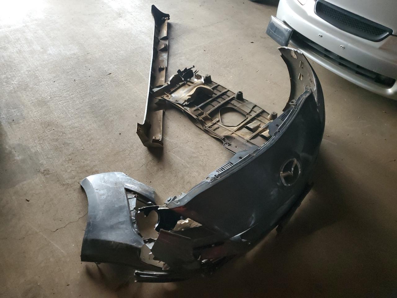 MAZDA 3 2011 — 14