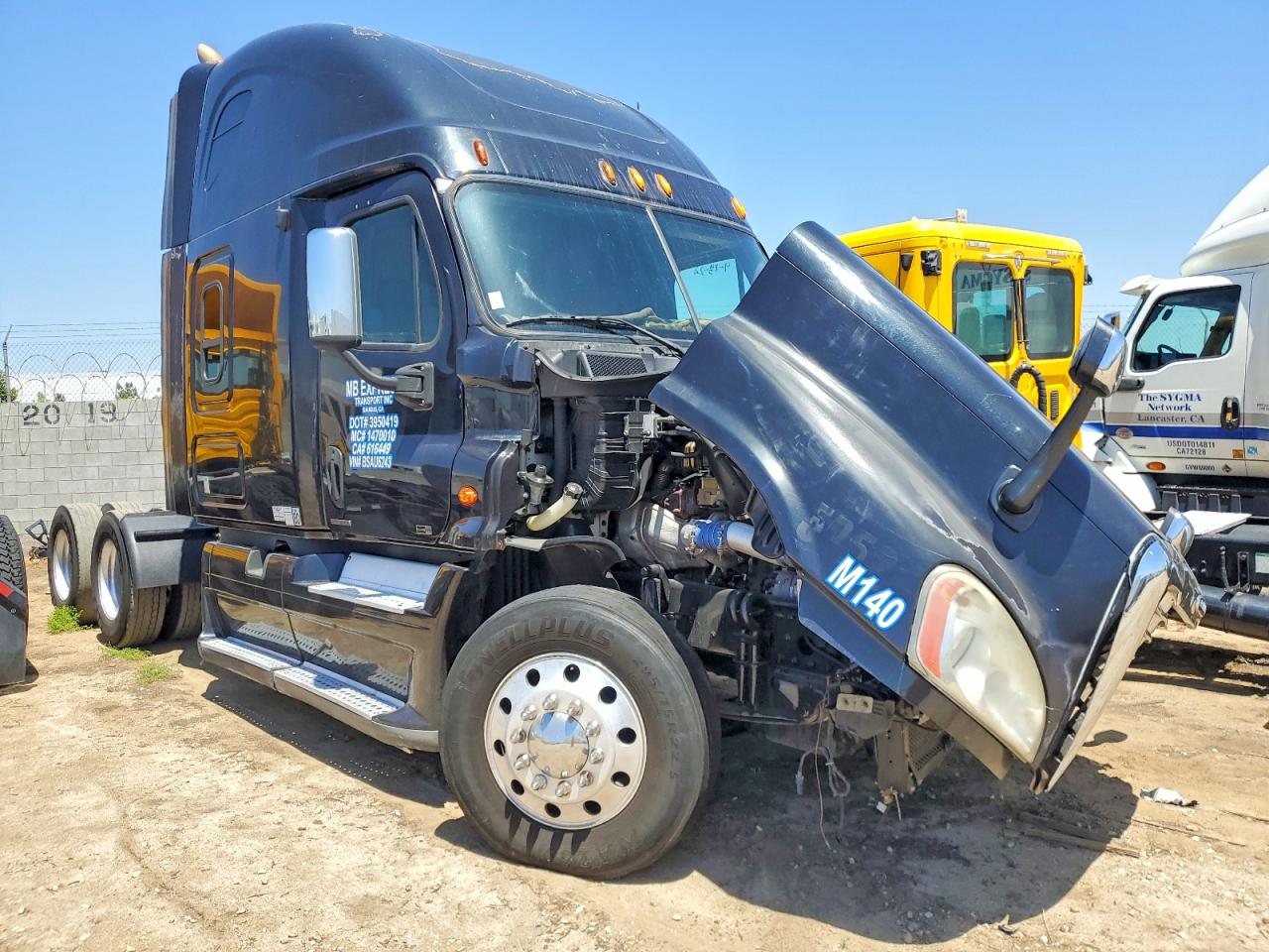 FREIGHTLINER CASCADIA 125 2011 — 2