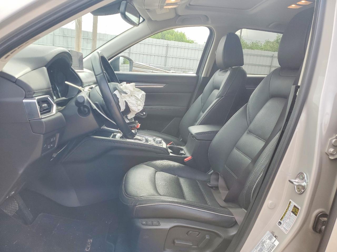 MAZDA CX-5 2025 — 8