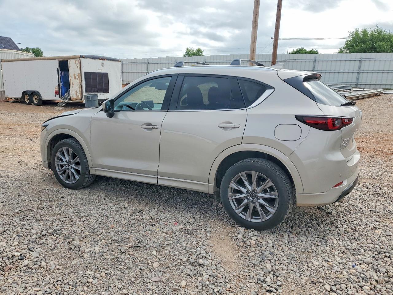 MAZDA CX-5 2025 — 3