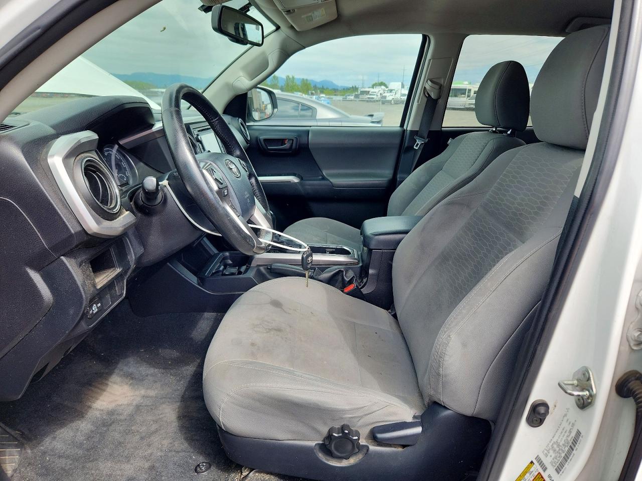 TOYOTA TACOMA 2016 — 8