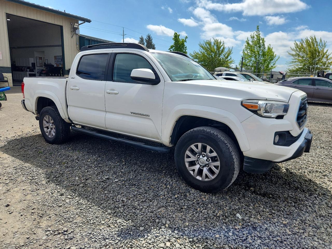 TOYOTA TACOMA 2016 — 5