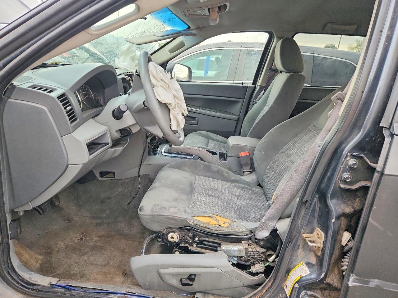 JEEP GRAND CHEROKEE 2007 — 8