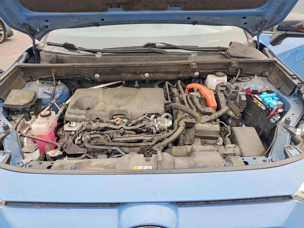 TOYOTA RAV4 2023 — 13