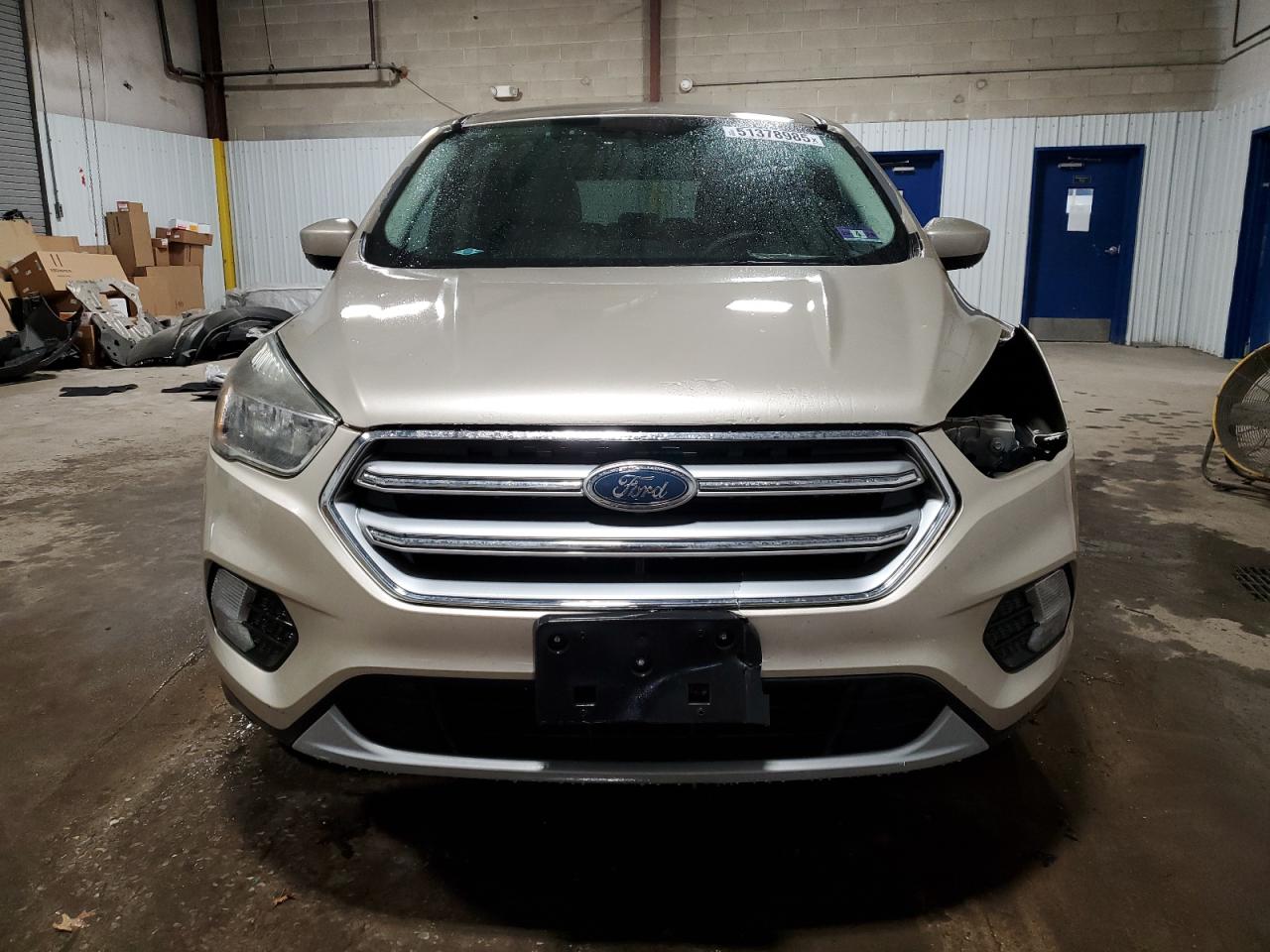 FORD ESCAPE 2017 — 6
