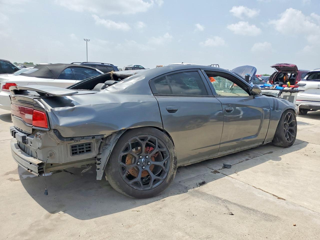 DODGE CHARGER 2011 — 4