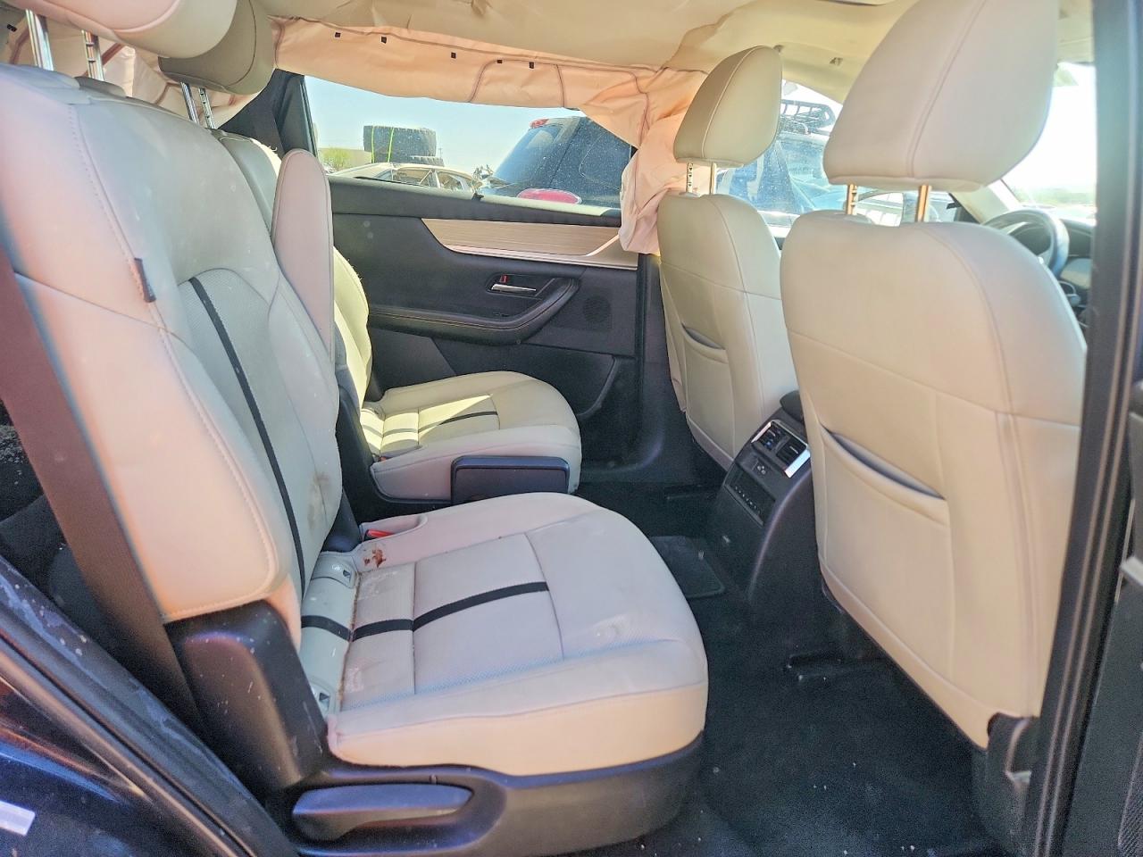 MAZDA CX-90 2024 — 11