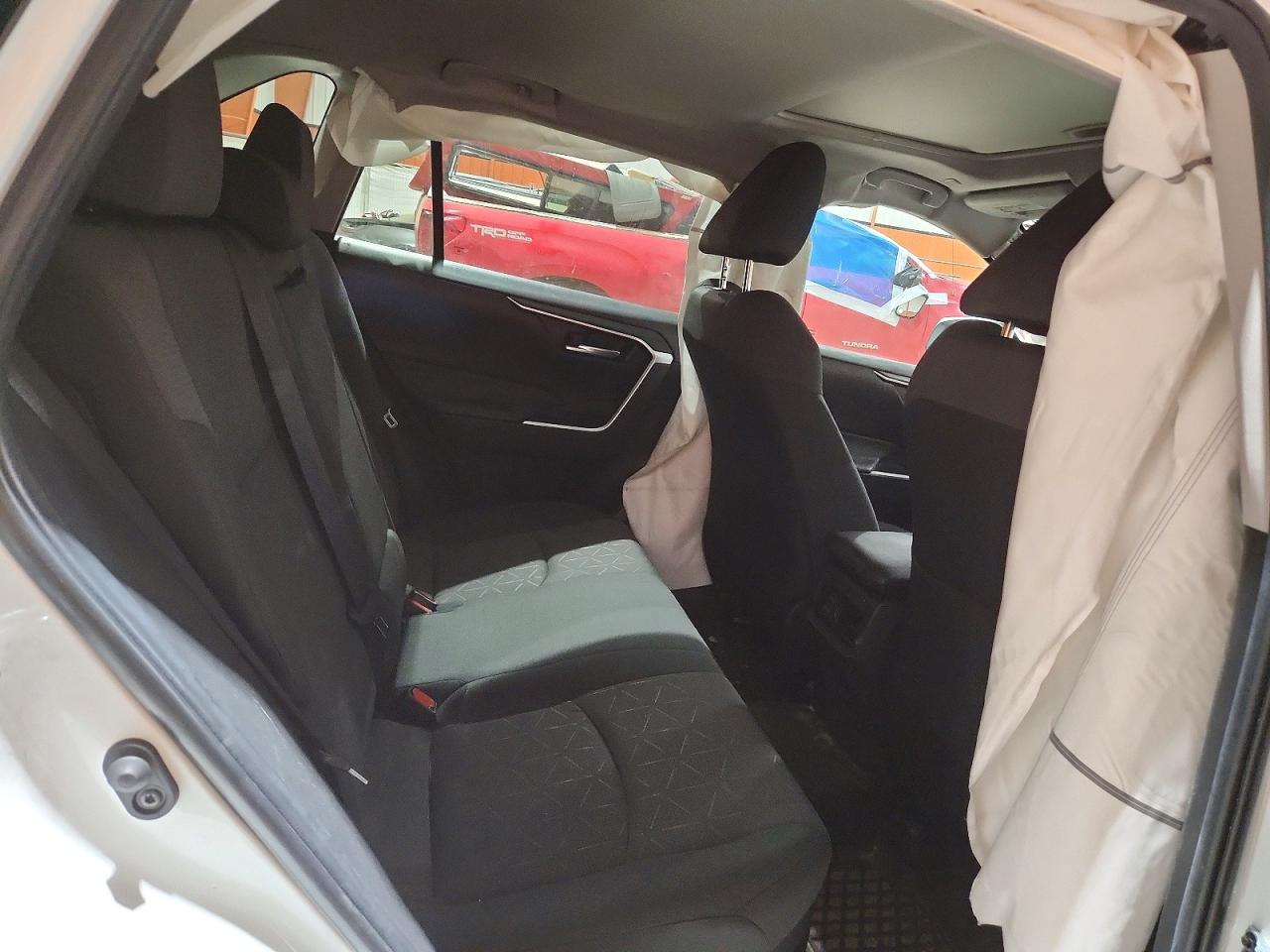 TOYOTA RAV4 HYBRID 2024 — 12