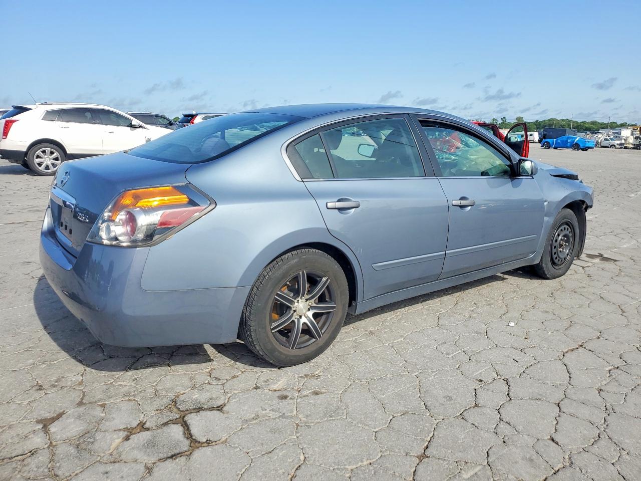 NISSAN ALTIMA 2011 — 4