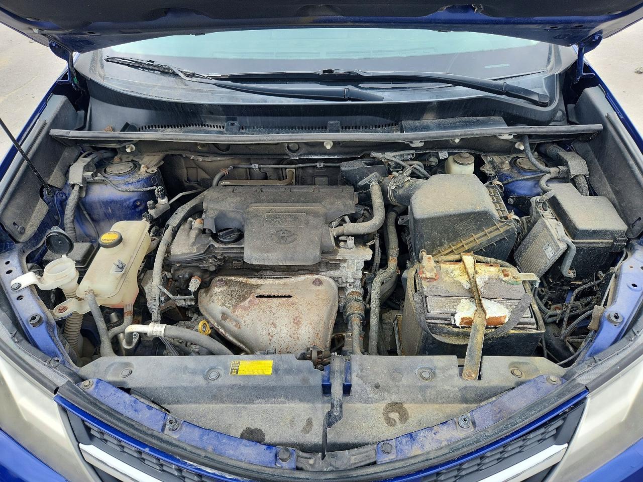 TOYOTA RAV4 2014 — 12