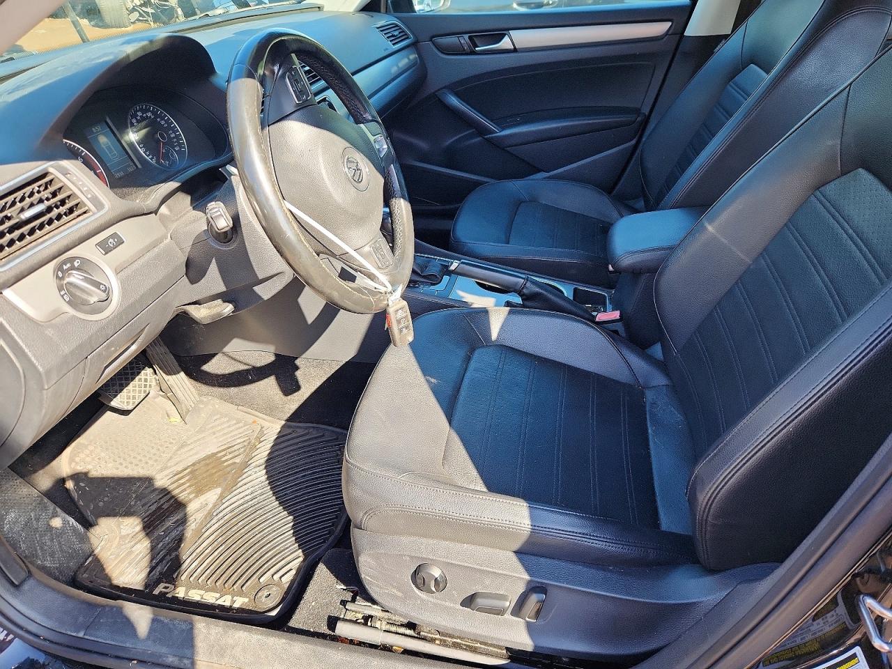 VOLKSWAGEN PASSAT 2015 — 8