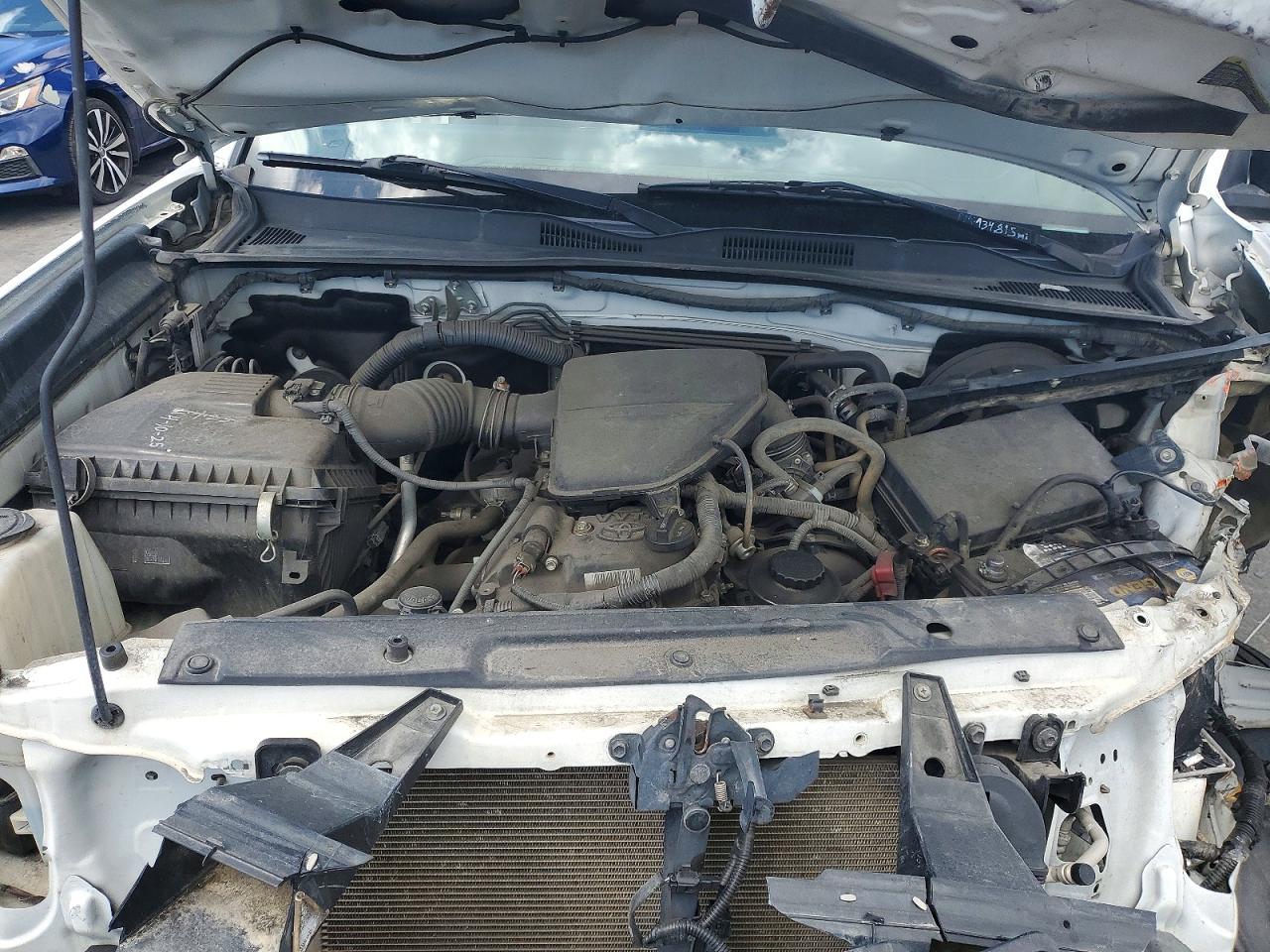TOYOTA TACOMA 2017 — 12