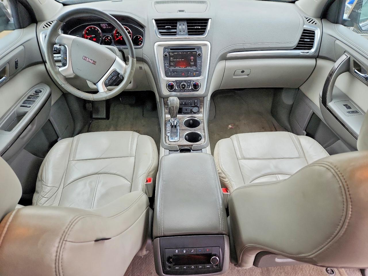 GMC ACADIA 2015 — 9
