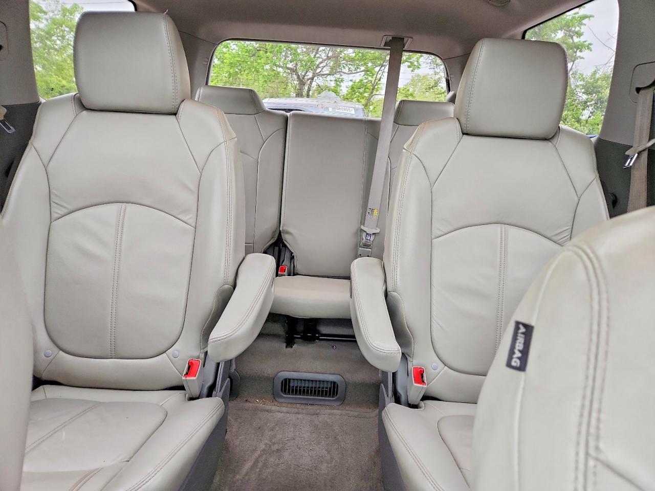 GMC ACADIA 2015 — 11