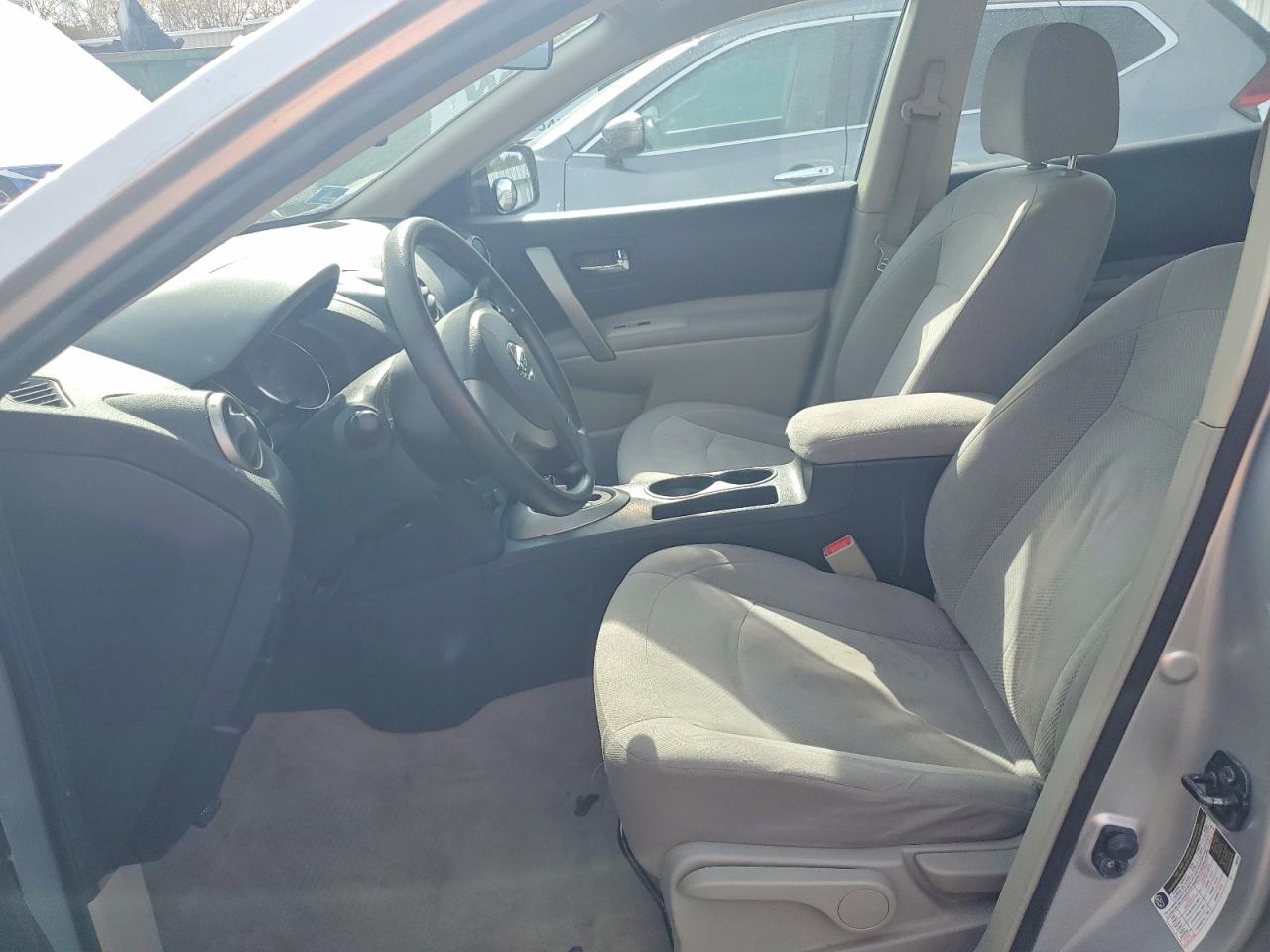 NISSAN ROGUE 2011 — 8