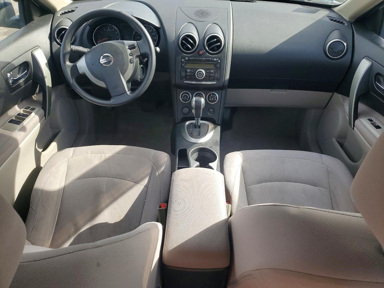 NISSAN ROGUE 2011 — 9