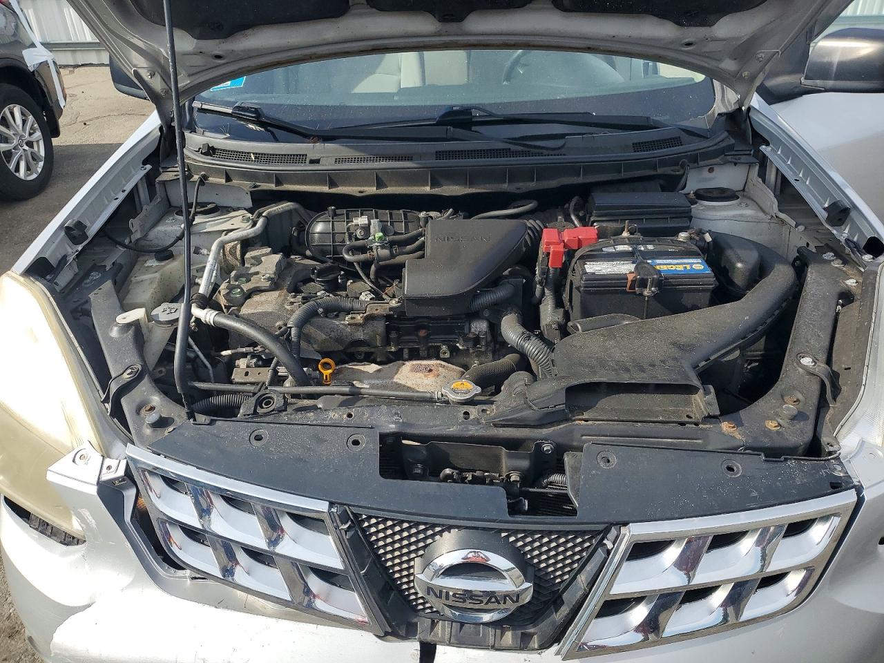 NISSAN ROGUE 2011 — 13