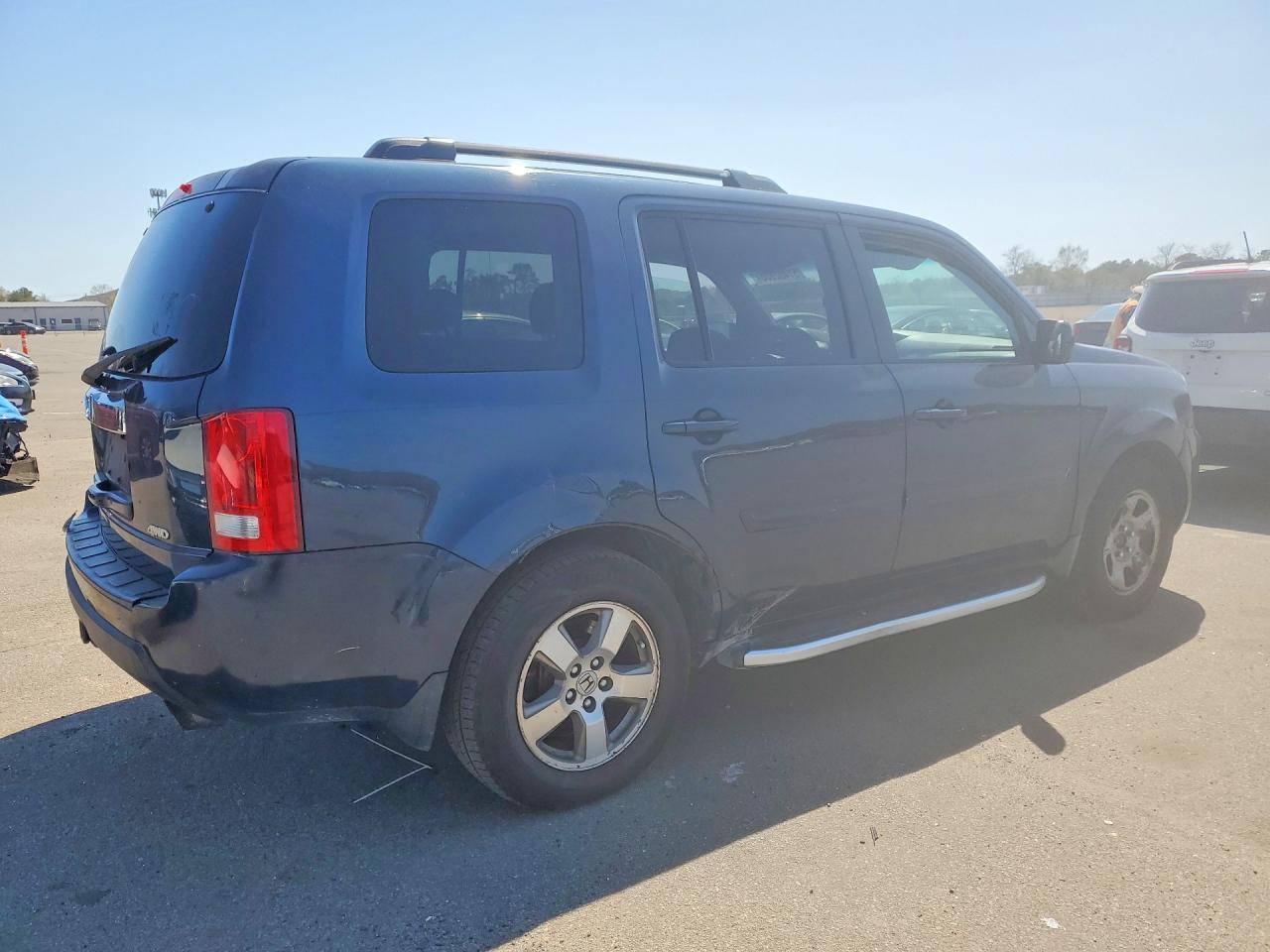 HONDA PILOT 2010 — 4