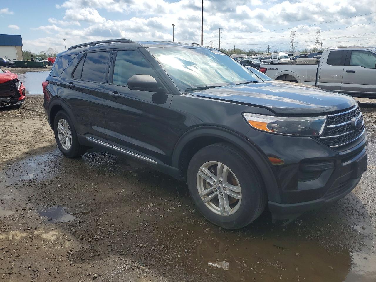 FORD EXPLORER 2022 — 5