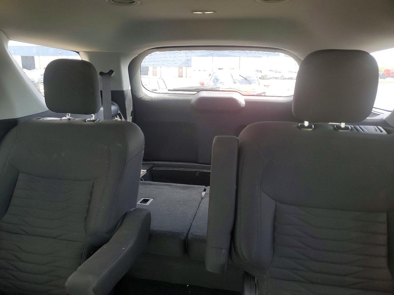 FORD EXPLORER 2022 — 11