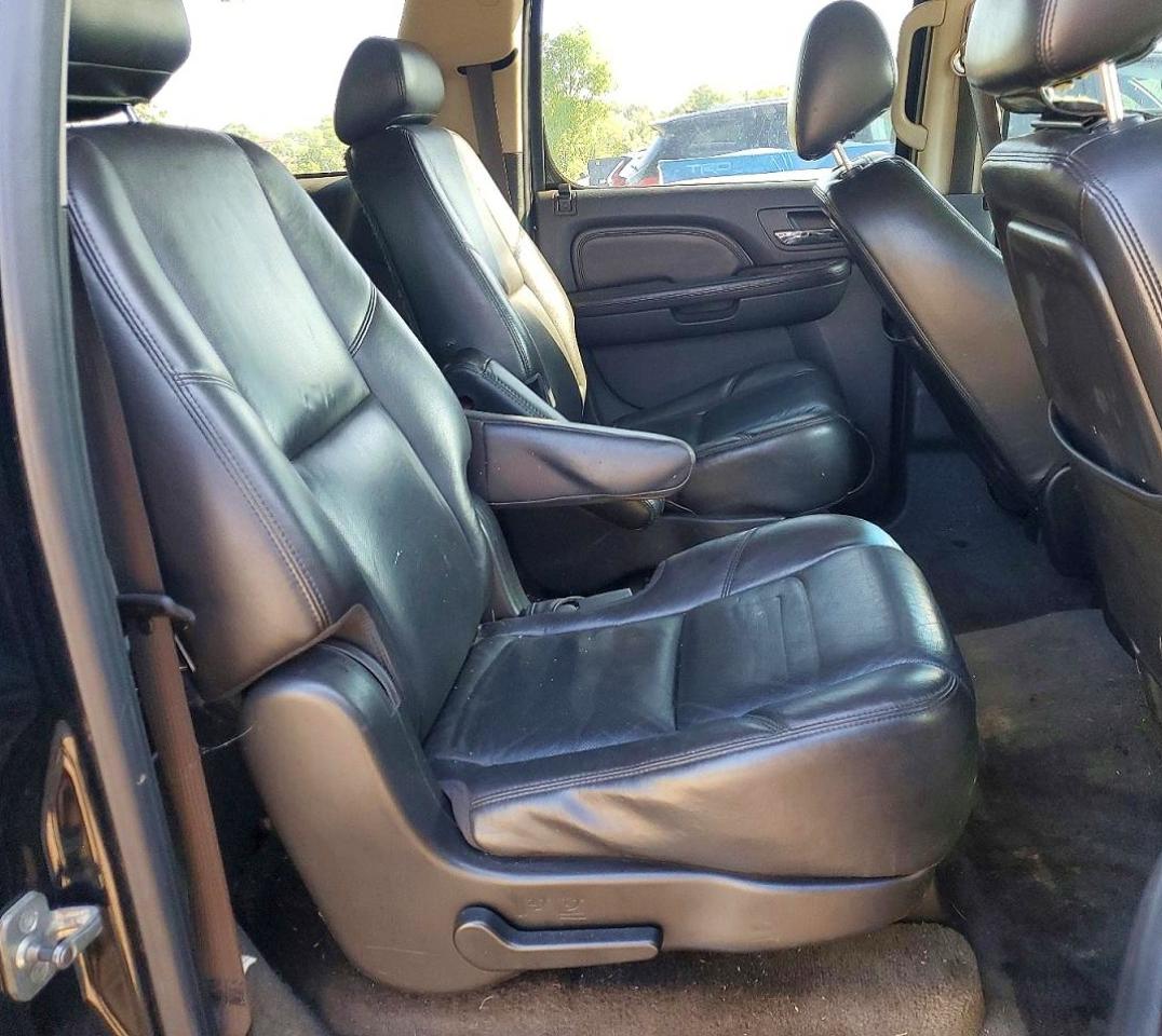 GMC YUKON XL 2010 — 12
