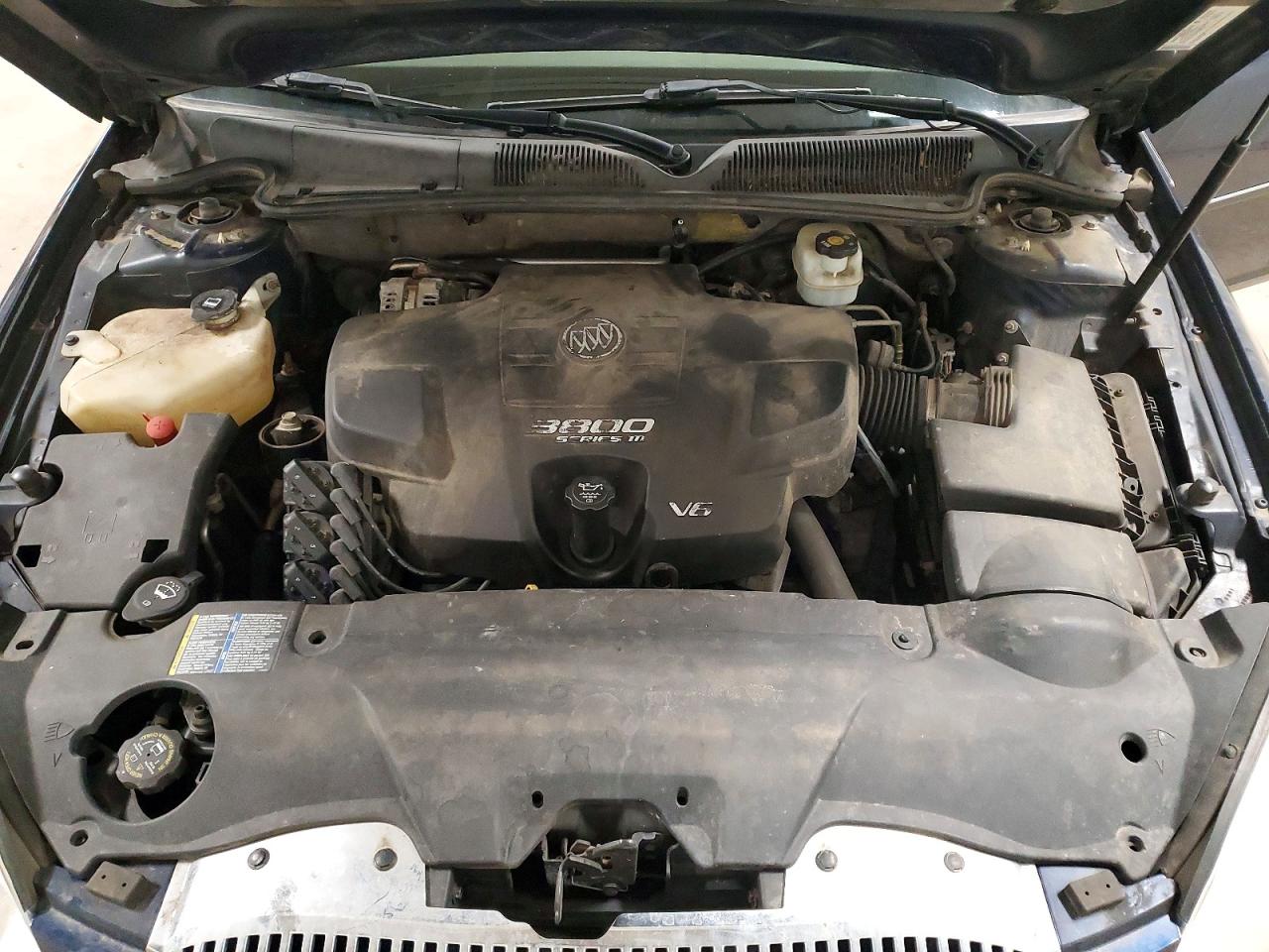 BUICK LUCERNE 2007 — 12