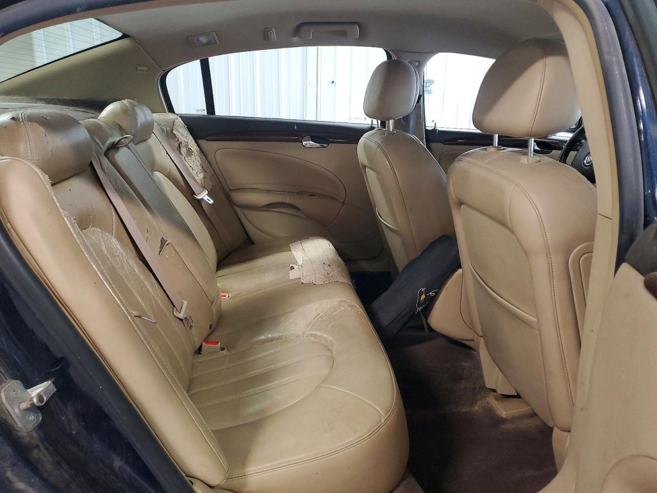 BUICK LUCERNE 2007 — 11