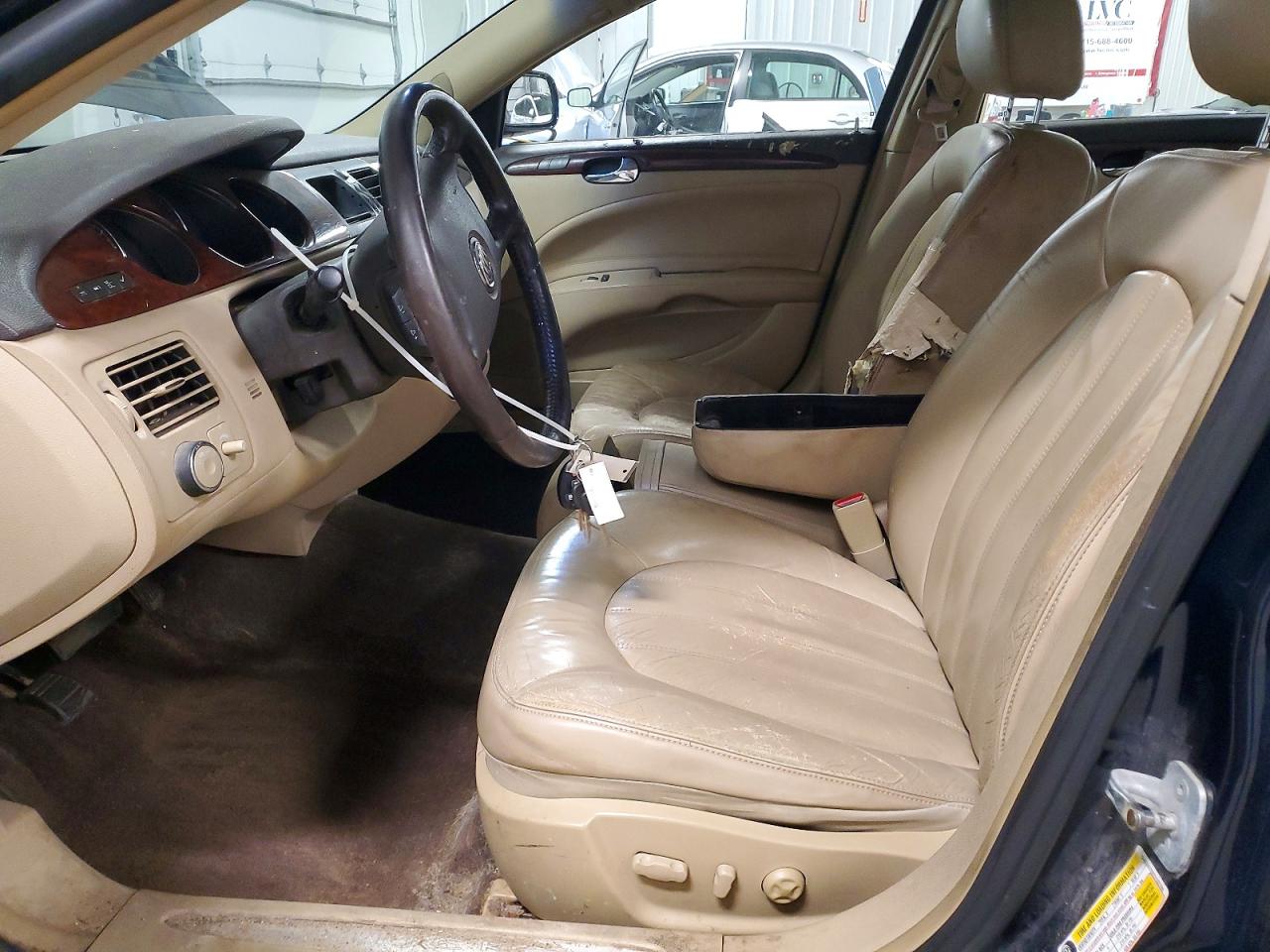 BUICK LUCERNE 2007 — 8