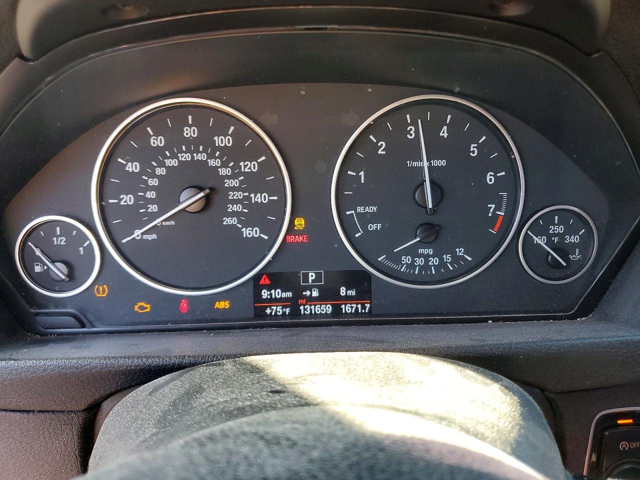 BMW 320 2015 — 10