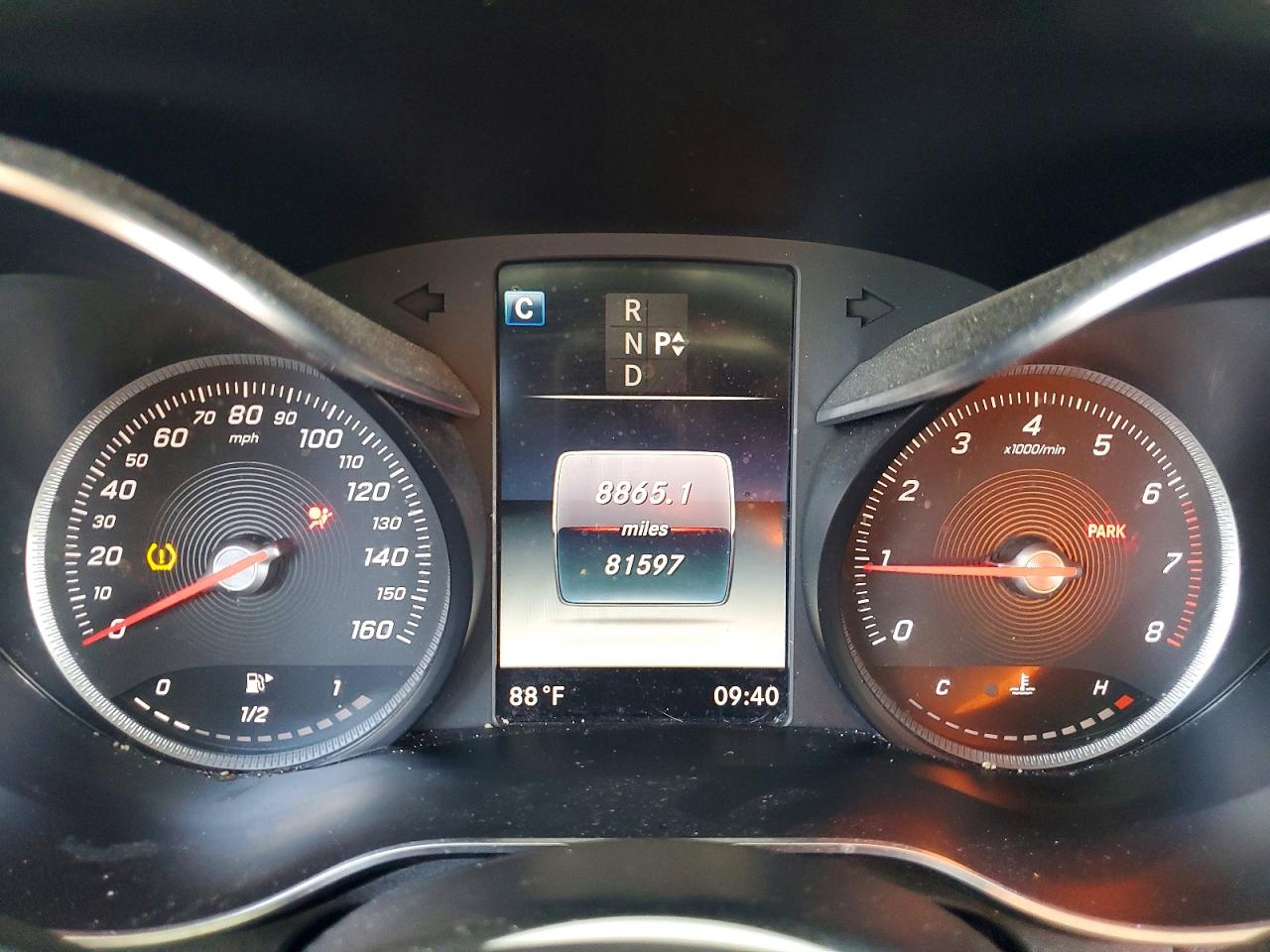 MERCEDES-BENZ GLC 2019 — 10