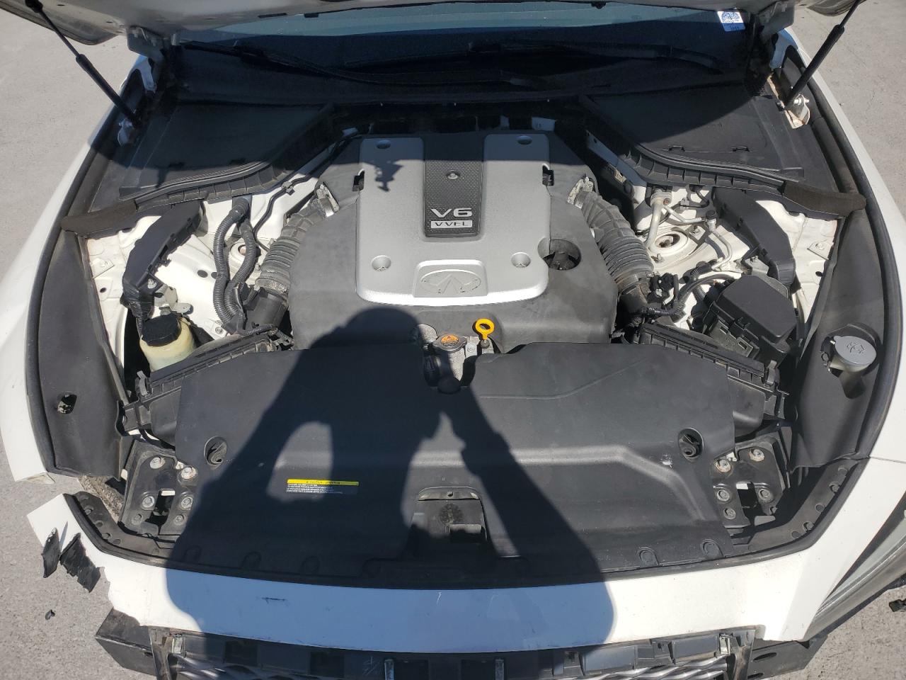 INFINITI Q50 2015 — 12