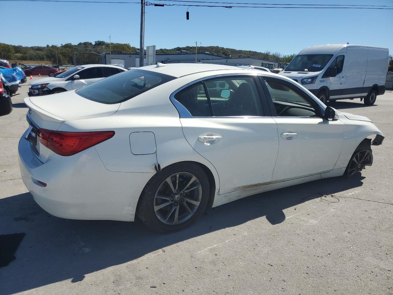 INFINITI Q50 2015 — 4