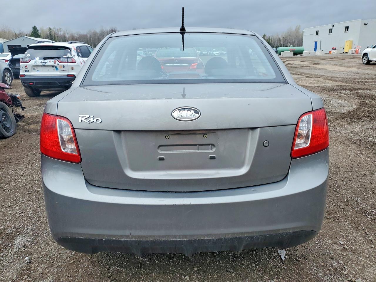 KIA RIO 2010 — 7