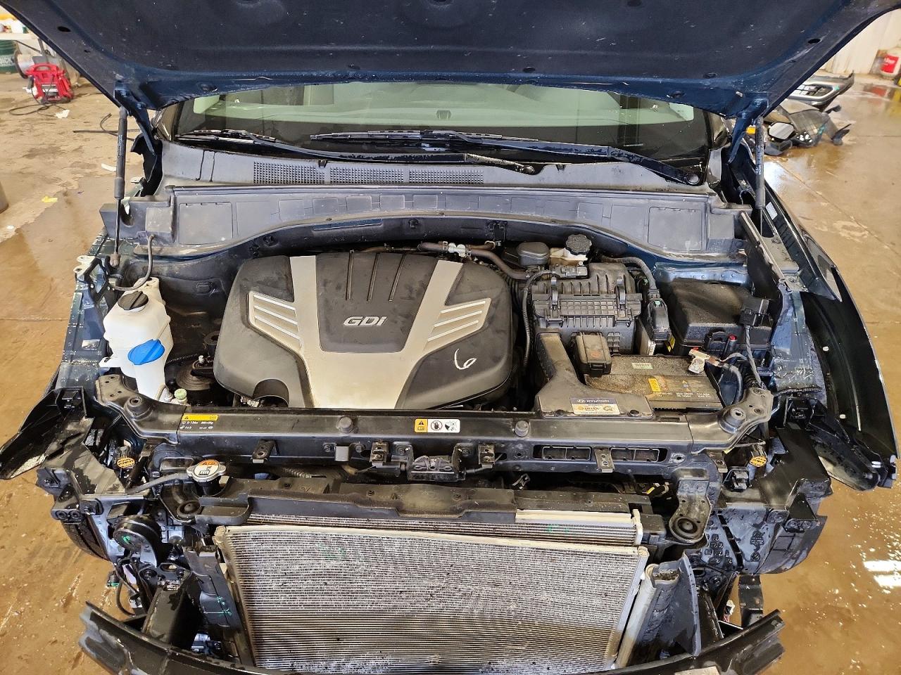 HYUNDAI SANTA FE 2017 — 13