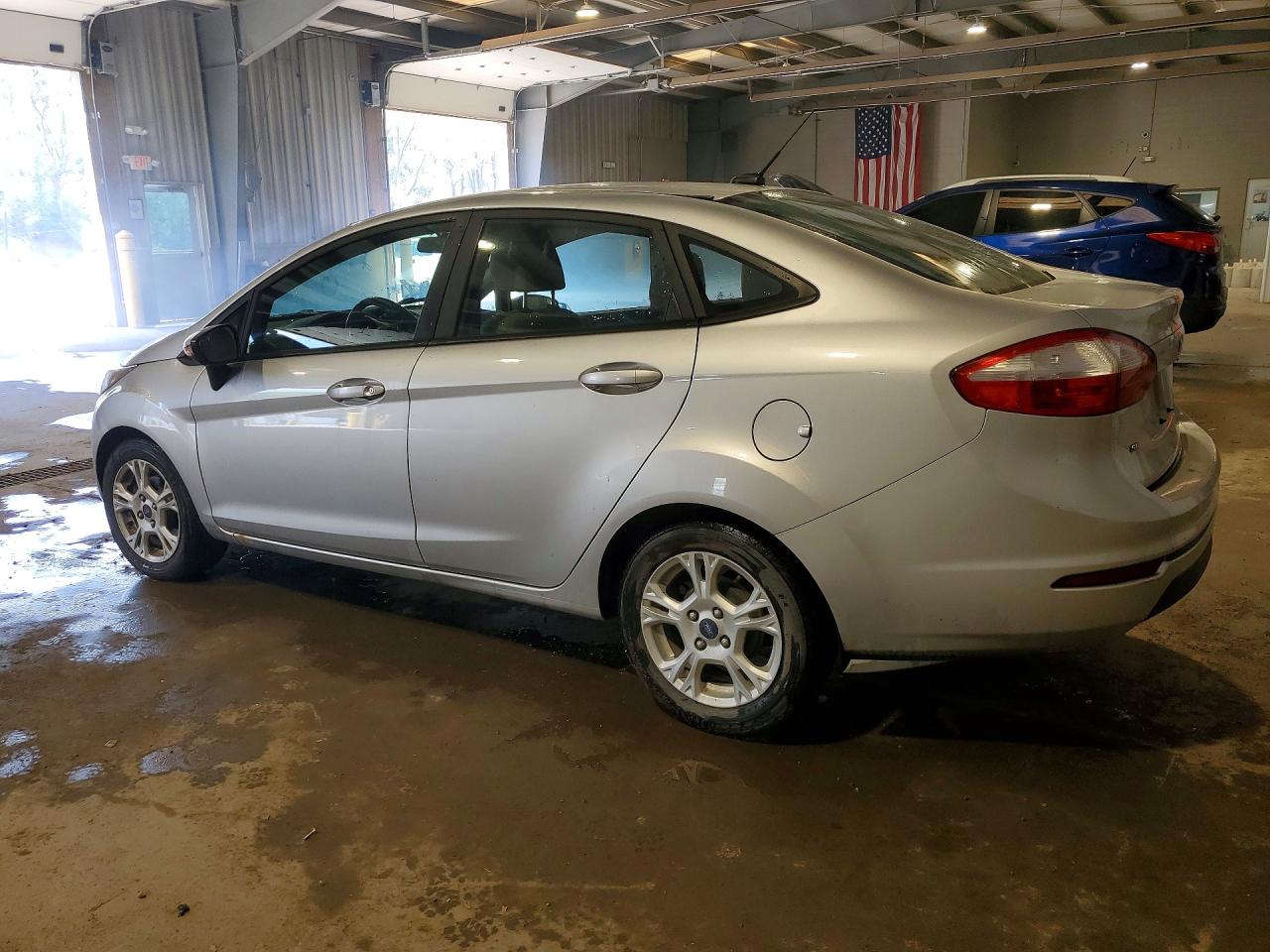 FORD FIESTA 2015 — 3