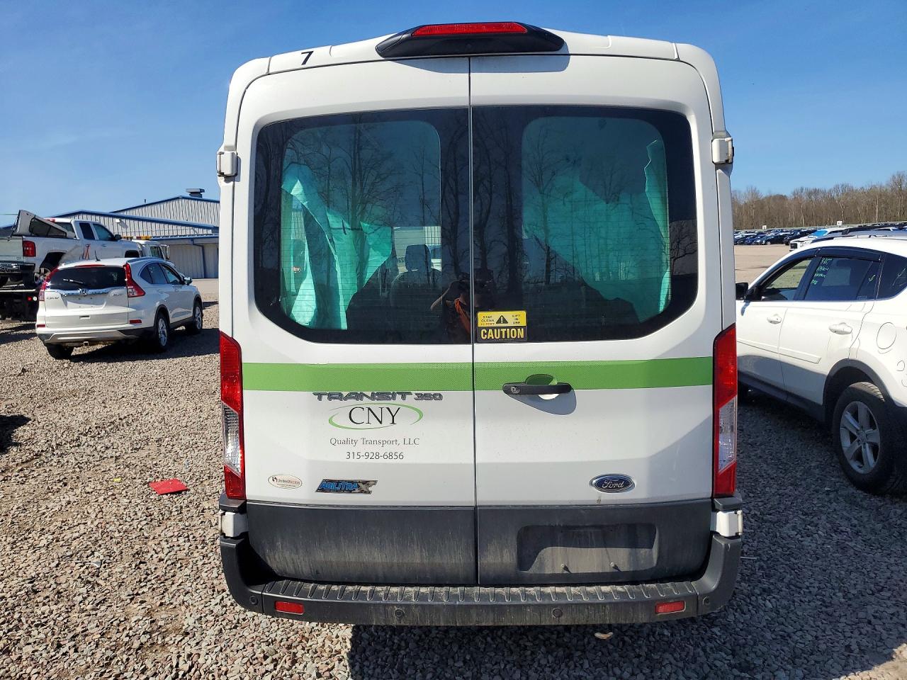 FORD TRANSIT 2022 — 7